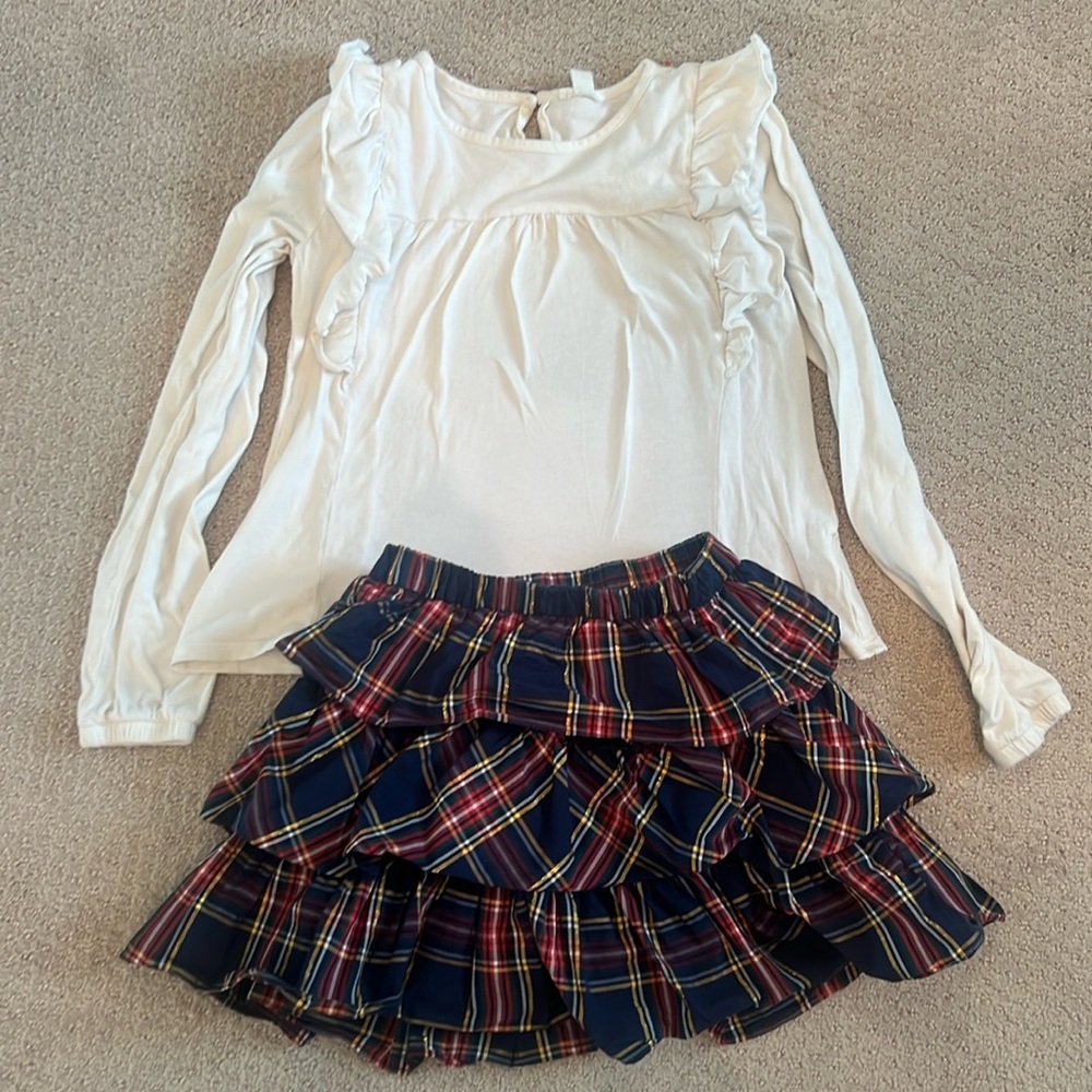 Girls Crewcut Holiday Skirt and Top. Skirt size M 8-9/ Top size L 10-12.